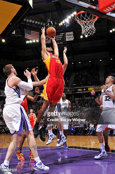 Jared Jeffries of the Houston Rockets gets a rebound during the game against the Sacramento Kings at Arco Arena on April 12, 2010 in Sacramento,...