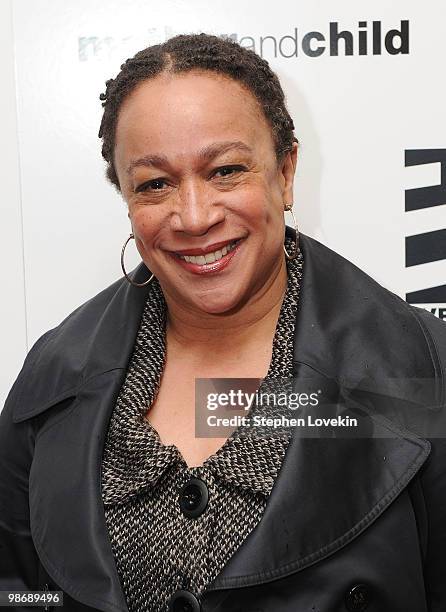 Actress S. Epatha Merkerson attends the premiere of "Mother and Child"> at the Paris Theatre on April 26, 2010 in New York City.