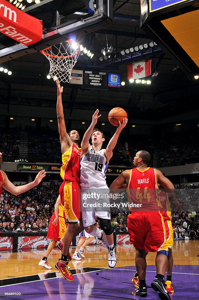 Houston Rockets v Sacramento Kings