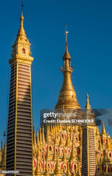 myanmar, sagaing region, monywa, detail of the pagoda thanbodday and its 582 363 sculptures of buddha - monywa stock-fotos und bilder