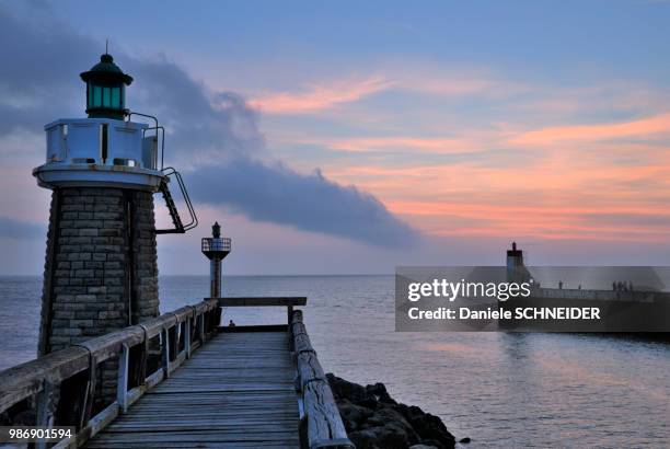 france, southwestern france, capbreton, pier of the port at sunset - les landes stock pictures, royalty-free photos & images