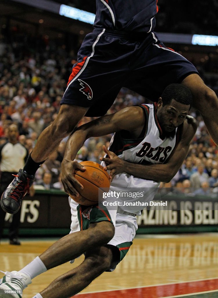 Atlanta Hawks v Milwaukee Bucks, Game 4