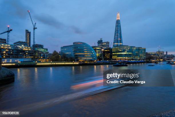 london thames express - verga stock pictures, royalty-free photos & images