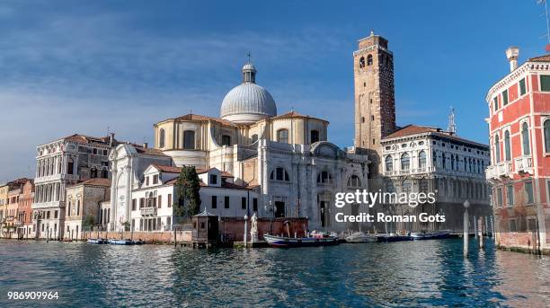 venice. grand canale. campo san geremia. - canale stock-fotos und bilder