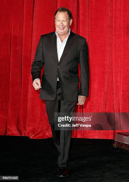 Actor Garry Shandling arrives at the "Iron Man 2" World Premiere at El Capitan Theatre on April 26, 2010 in Hollywood, California.