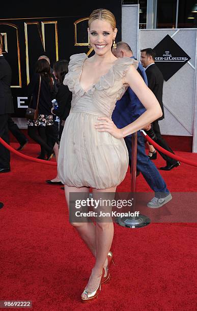 Actress Leslie Bibb arrives at the Los Angeles Premiere "Iron Man 2" at the El Capitan Theatre on April 26, 2010 in Hollywood, California.