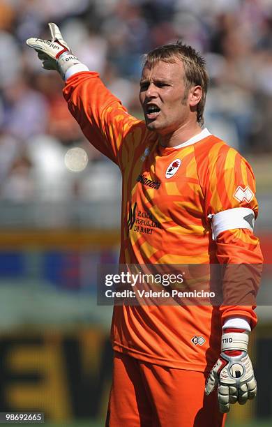 Jean Francois Gillet of AS Bari issues instructions during the Serie A match between Juventus FC and AS Bari at Stadio Olimpico on April 25, 2010 in...