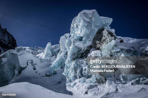 glaciar ii - glaciar stock pictures, royalty-free photos & images