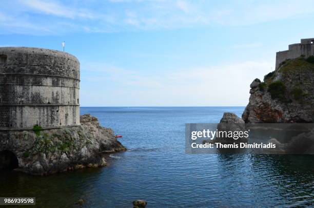 the castle game of thrones - game of thrones scene stock pictures, royalty-free photos & images