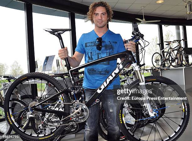 Spanish singer David Bisbal visits a bicycle factory on April 27, 2010 in Amsterdam, Netherlands.