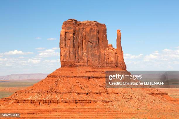 usa. utah. monument valley. west mitten butte. - west mitten stock-fotos und bilder