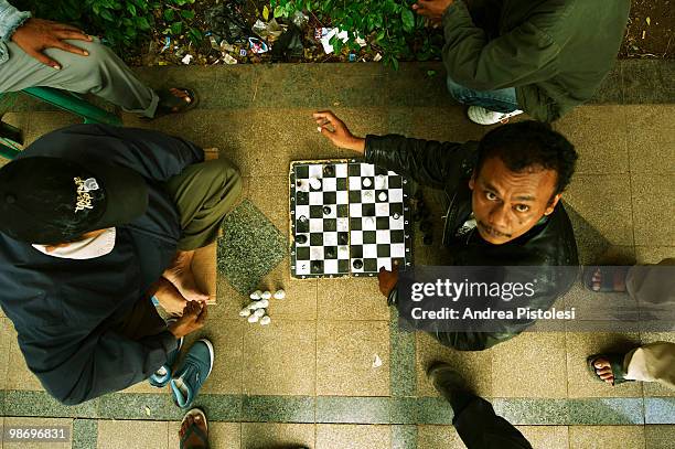 Chess players. Jakarta is the fastest growing capital city in South  Photo d'actualité - Getty Images