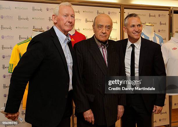 Bob Wilson, Mohamed al Fayed and Gary Lineker attend the launch photocall for the World Class Football Auction in aid of the Willow Foundation at...