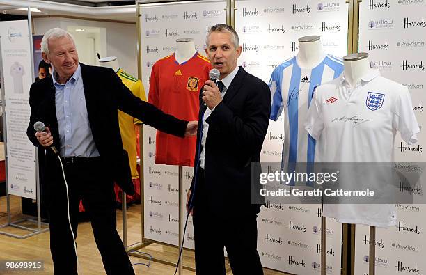 Former Arsenal and Scotland goalkeeper and Willow Foundation co founder Bob Wilson and Gary Lineker attend the World Class Football Auction launch...