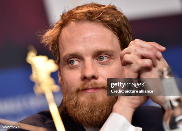 February 2018, Germany, Berlin: Berlinale 2018, press conference, 'Mein Bruder heißt Robert und ist ein Idiot' : Actor Stefan Konarske. Photo: Britta...