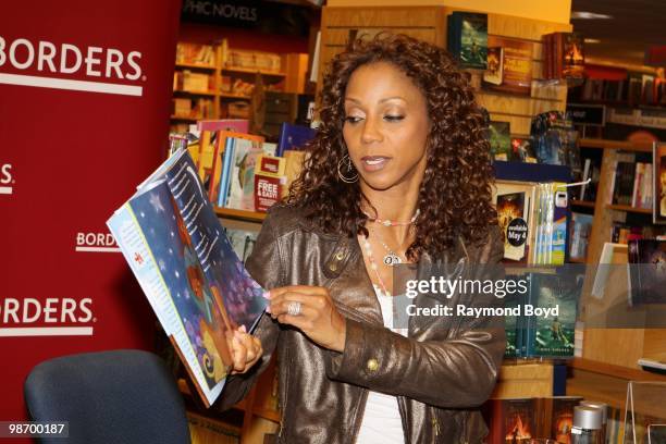 Actress Holly Robinson-Peete reads her new book, "My Brother Charlie" at Borders Books And Music in Oak Park, Illinois on April 26, 2010.