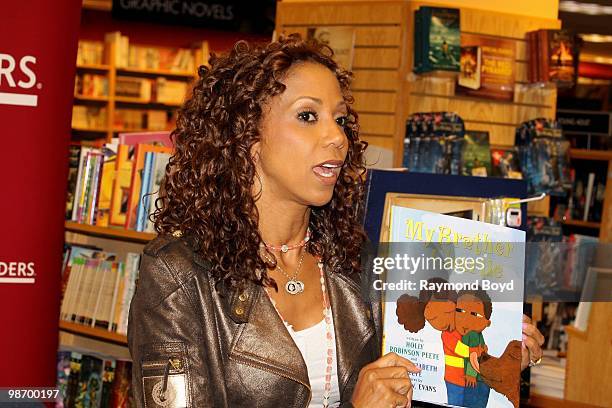 Actress Holly Robinson-Peete discusses her new book, "My Brother Charlie" at Borders Books And Music in Oak Park, Illinois on April 26, 2010.