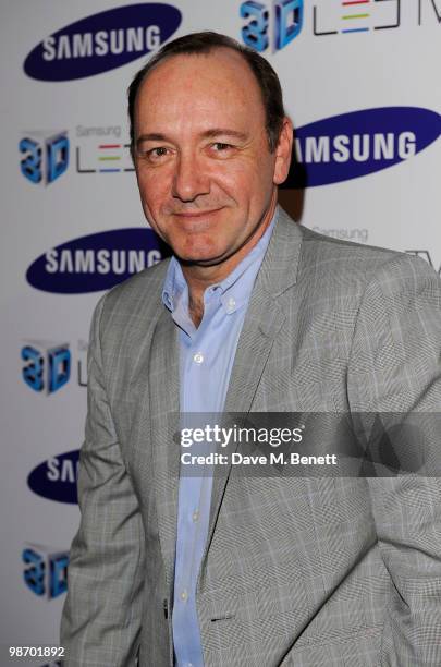 Kevin Spacey attends the Samsung 3D Television party, at the Saatchi Gallery on April 27, 2010 in London, England.