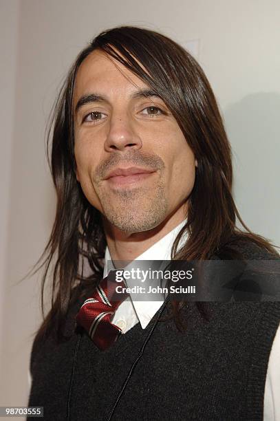 Anthony Kiedis of the Red Hot Chili Peppers backstage at Meghan Fall 2006