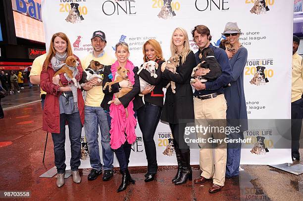 Actress Diane Neal, celebrity dog groomer, Jorge Bendersky, celebrity dentist Jennifer Jablow, Tour For Life spokesperson Mya, actress/model Jen...