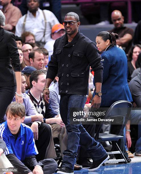 Lance Gross attends the Detroit Pistons vs New York Knicks game at Madison Square Garden on January 18, 2010 in New York City.