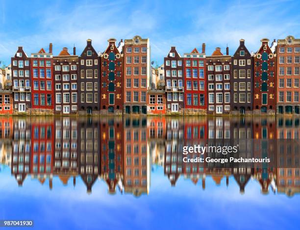 architecture in amsterdam, holland - amsterdam stock-fotos und bilder