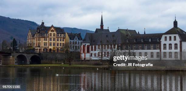 bernskastel-keus coast - keus stock pictures, royalty-free photos & images