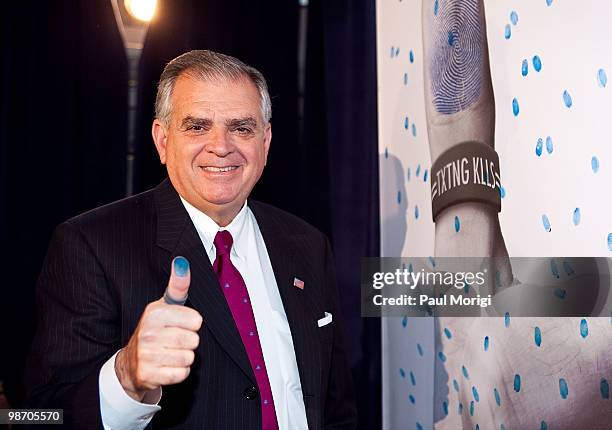 Secretary of Transportation Ray LaHood makes the "X the TXT" pledge at the Allstate 'X the TXT' press conference at Columbus Club in Union Station on...