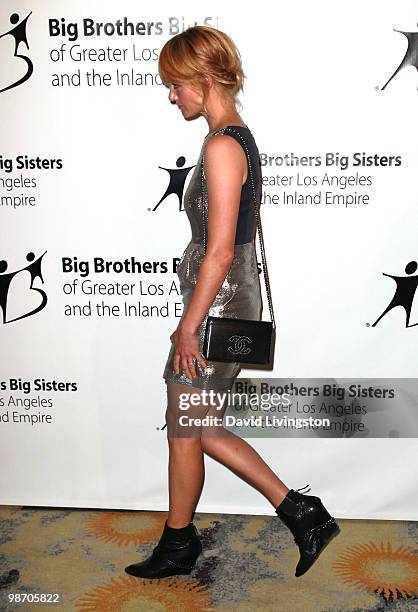 Actress Amber Valletta attends the Big Brothers Big Sisters' Accessories for Success Spring Luncheon at the Beverly Hills Hotel on April 27, 2010 in...