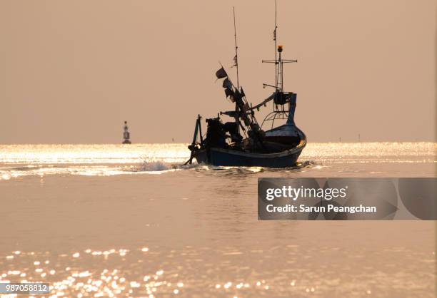 fishing boat - trawler net stock pictures, royalty-free photos & images