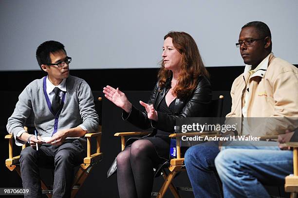 Moderator Jeff Chu, filmmaker Deborah Scranton and fixer Jean Pierre Sagahutu speak at Tribeca Talks: "Earth Made Of Glass" during the 2010 Tribeca...