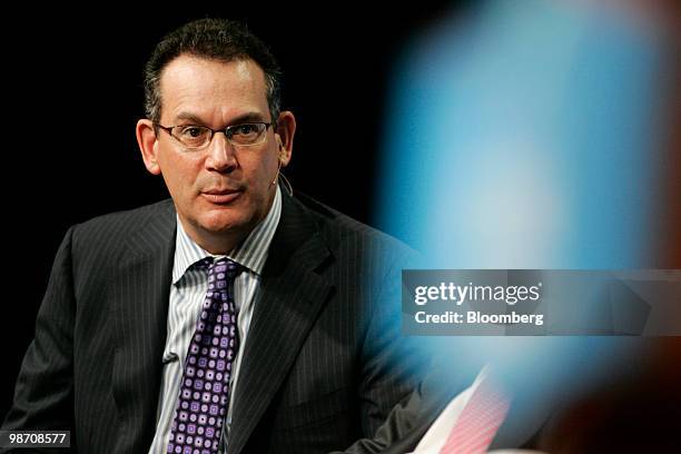 David Simone Record Exec 923 Simon Property Group Stock Photos, High-Res Pictures, and Images ...