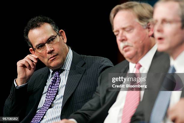 David Simone Record Exec Simon Property Group Photos and Premium High Res Pictures - Getty Images