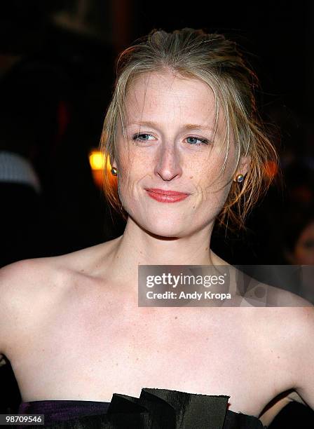 Gummer Sample 7,238 Gummer Stock Photos, High-Res Pictures, and Images - Getty Images
