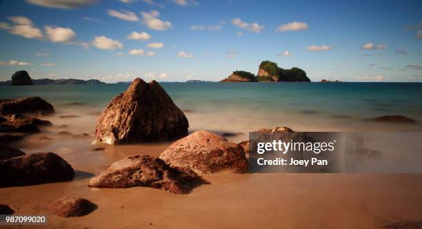 cathedral cove - cathedral cove stock pictures, royalty-free photos & images