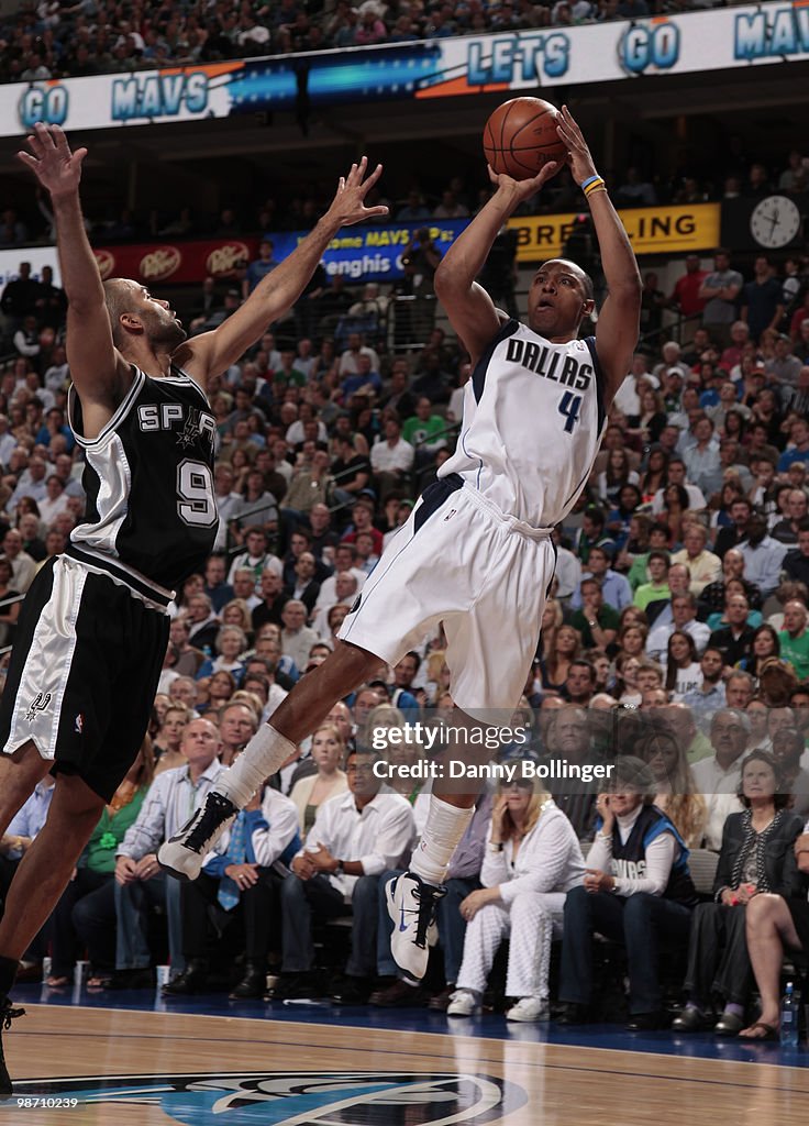 San Antonio Spurs v Dallas Mavericks, Game 5