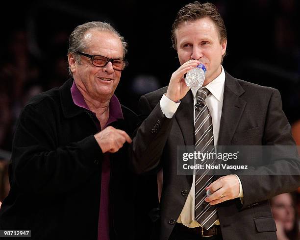 Jack Nicholson talks to Scott Brooks at the game between the Oklahoma City Thunder and the Los Angeles Lakers at Staples Center on April 27, 2010 in...