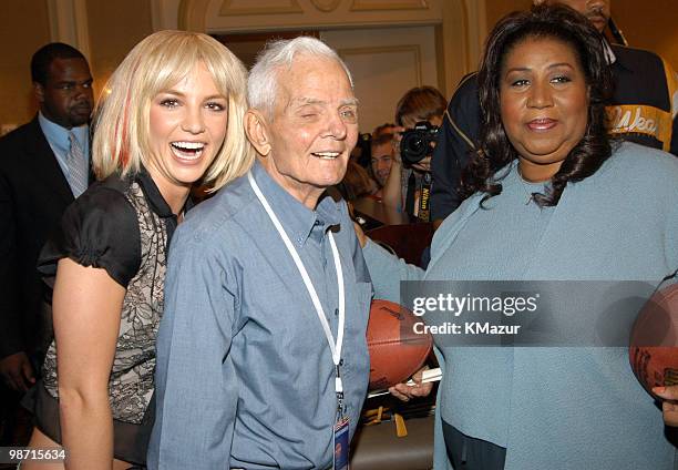 Britney Spears and her grandfather with Aretha Franklin