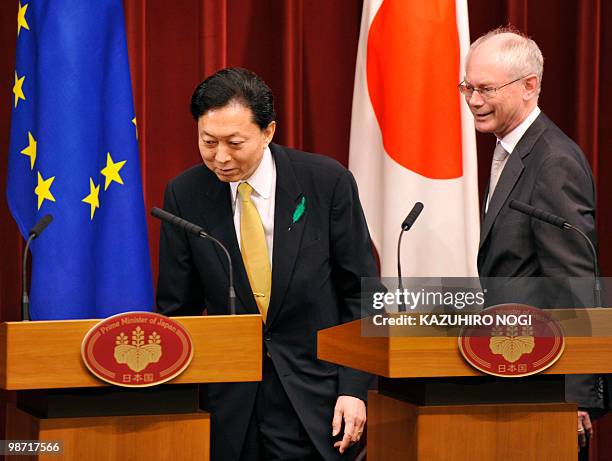 Herman Van Rompuy , president of the European Council and Japanese Prime Minister Yukio Hatoyama take their position to hold a joint press conference...