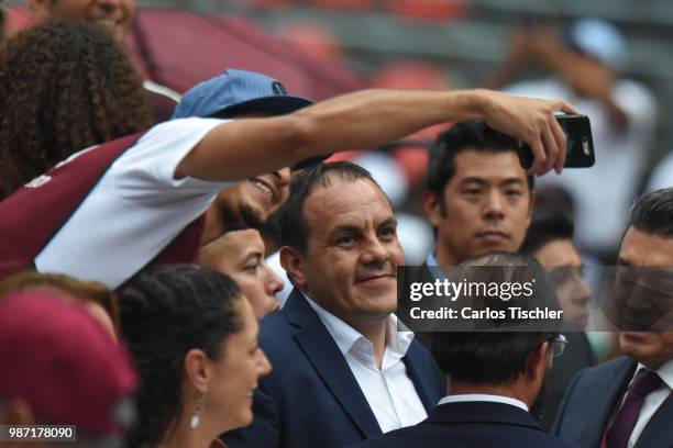 Former soccer payer Cuauhtemoc Blanco poses with supporters during Andres Manuel Lopez Obrador final event of the 2018 Presidential Campaign at...