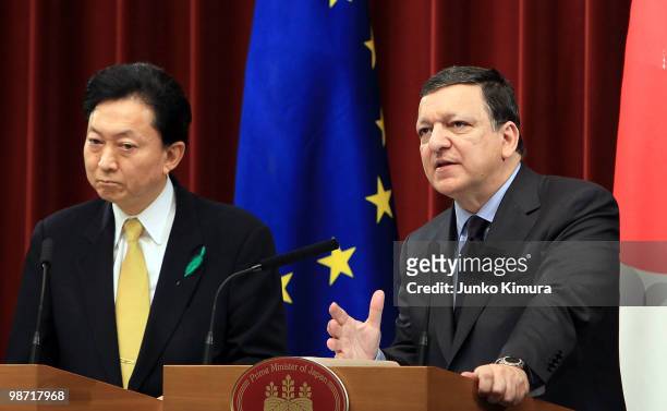 European Commission President Jose Manuel Barroso and Japanese Prime Minister Yukio Hatoyama attend a joint press conference at Hatoyama's official...