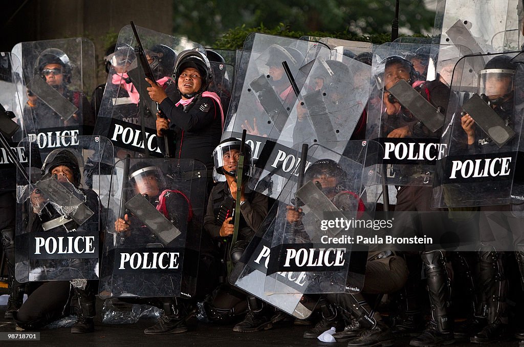 Violence Escalates In Thai Capital