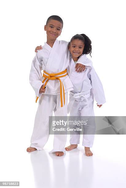 buddies - taekwondo kids stockfoto's en -beelden