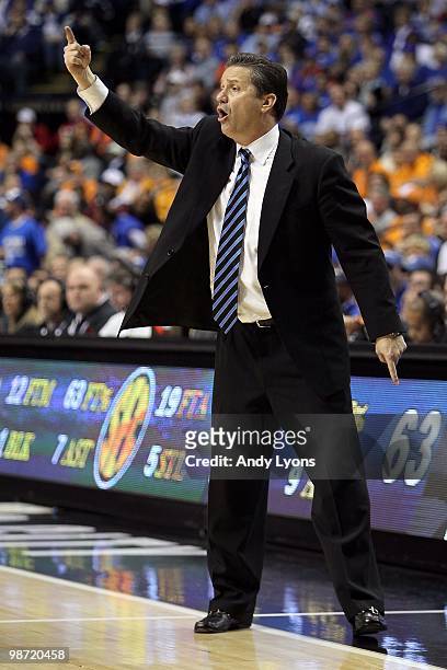 Head coach John Calipari of the Kentucky Wildcats coaches against the Alabama Crimson Tide during the quarterfinals of the SEC Men's Basketball...