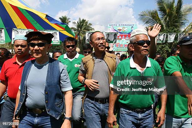 Buluan Vice Mayor and candidate for governor of Maguindanao, Esmael "Toto" Mangudadatu , walks while campaigning on April 28, 2010 in the remote...