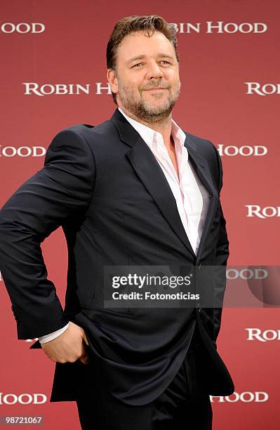 Actor Russell Crowe attends 'Robin Hood' photocall, at the Villamagna Hotel on April 28, 2010 in Madrid, Spain.