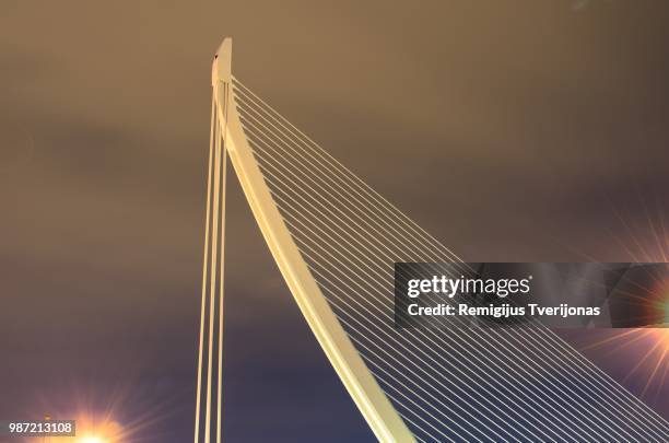 puente de arpa - arpa stock pictures, royalty-free photos & images