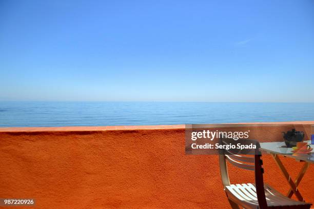 break. - spada stockfoto's en -beelden