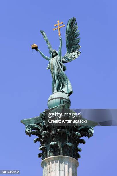 archangel gabriel statue in budapest - archangel stock-fotos und bilder