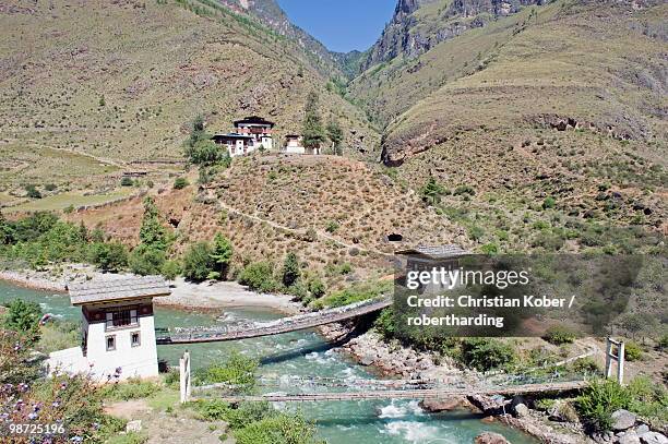 tamchhog lakkhang temple, owned by descendants of the bridge builder thantong gyalpo, paro, bhutan, asia - paro district fotografías e imágenes de stock